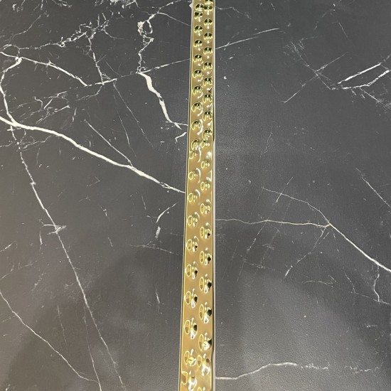 Profil U, inox, auriu oglinda embosat 30x9x2700 mm Profil U, inox, auriu oglinda embosat 30x9x2700 mm