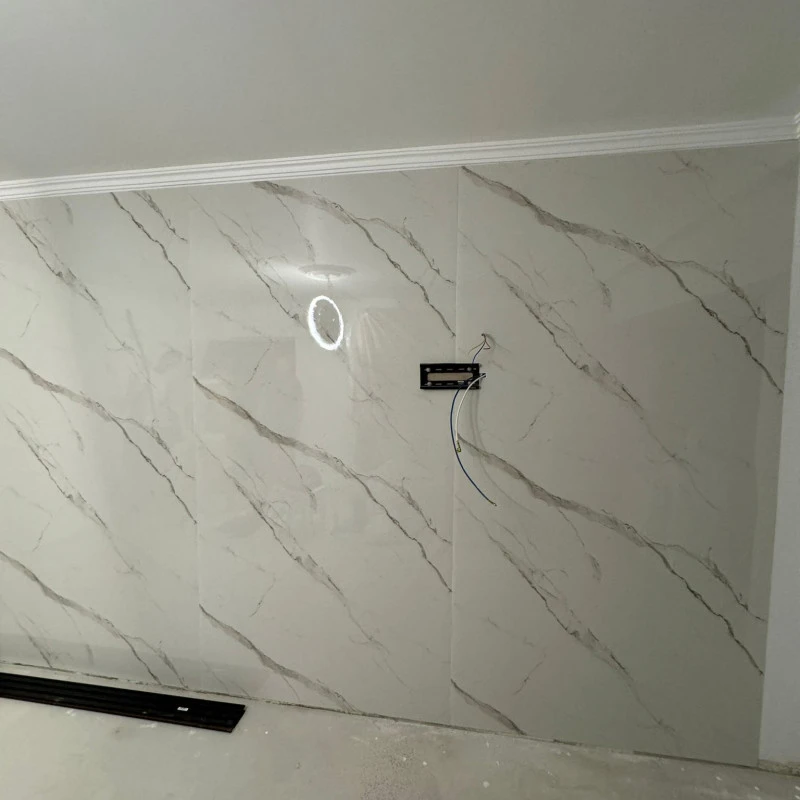 Panou Decorativ marmură ușoară Calacatta White Lite Stone 244x122