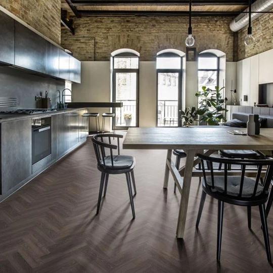 Pardoseala LVT SPC Kahrs Herringbone Tongass 720x120x5 mm strat uzura 0.55 mm