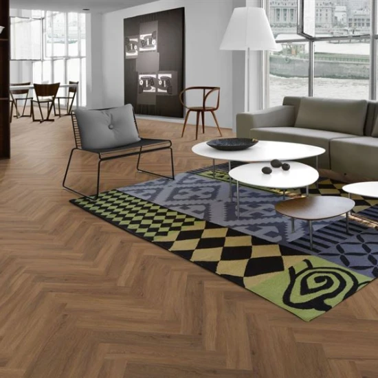 Pardoseala SPC Kahrs Herringbone Redwood 720x120x5 mm strat uzura 0.55 mm