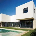 Tencuială colorată impermeabilă pentru exterior Kourasani