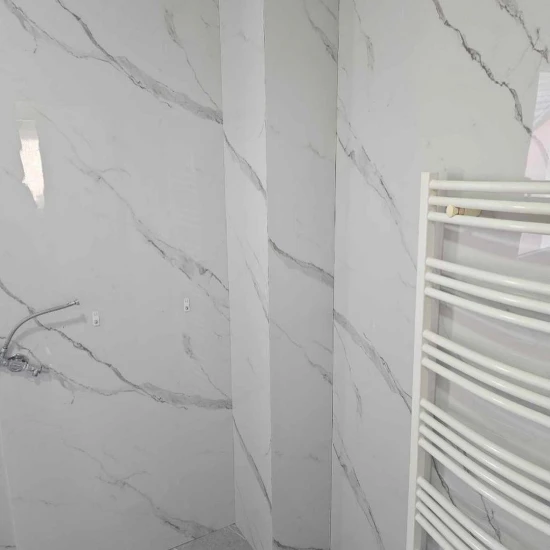 Panou Decorativ marmură ușoară Calacatta White Lite Stone 244x122