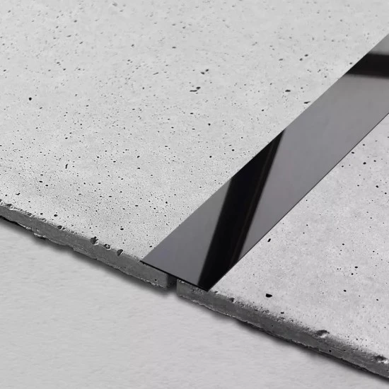 Platbanda negru lucios, 50x2700x0.6 mm, inox, profil decorativ