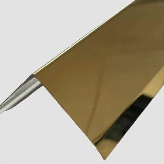 Profil tip cornier cu laturi tesite, auriu oglinda 30x30 mm, lungime 2700 mm, grosime 0.6 mm