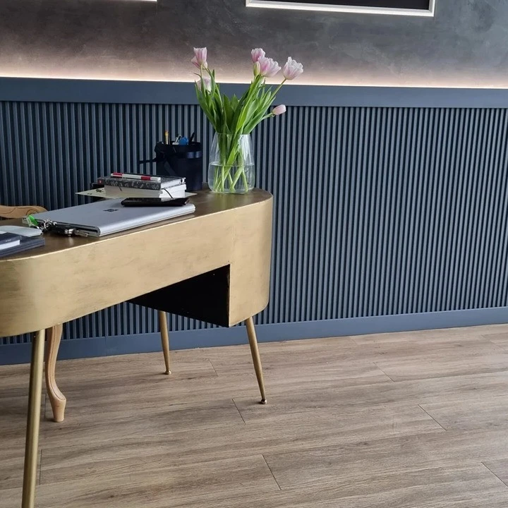 Brau Decorativ Minimalist cu LED de Perete QL017 10x2.5x200 cm