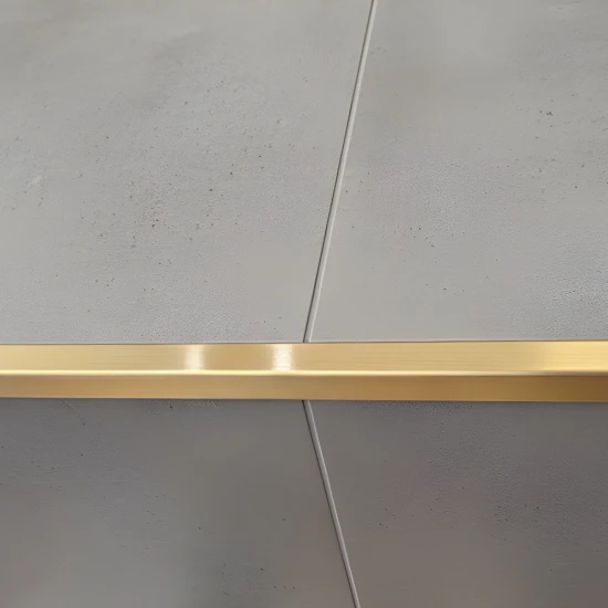 Profil terminație gresie faianță pătrat inox auriu periat 12 x 12 lungime 2700 mm