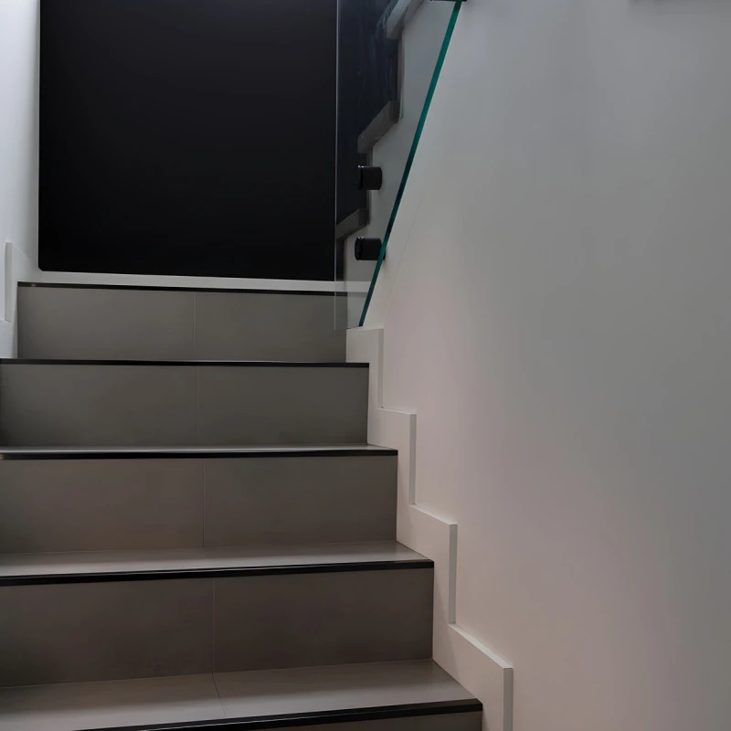 Terminație pătrată gresie faianță inox negru lucios 12 x 12 x 2700 mm