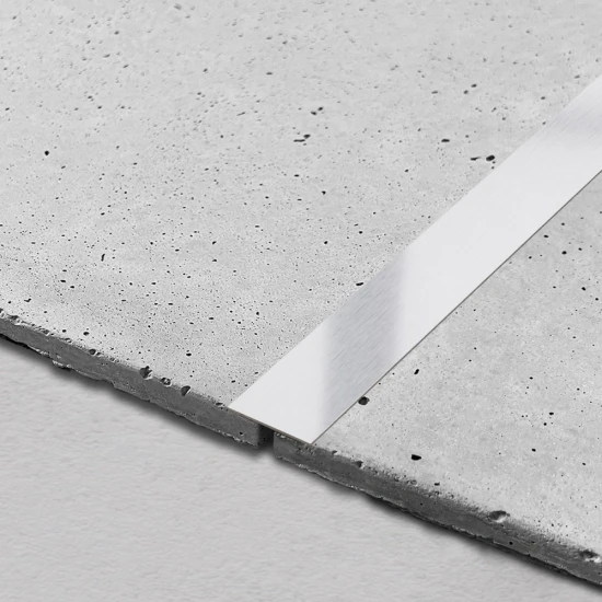 Platbanda inox crom periat 30 mm x 2700 mm x 0.6 mm, profil decorativ