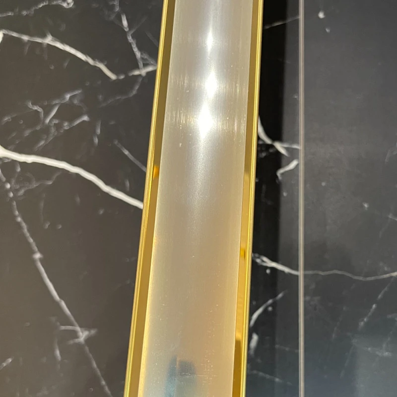 Prag de trecere inox 38 x 2700 mm auriu lucios - la nivel - lipire cu adeziv