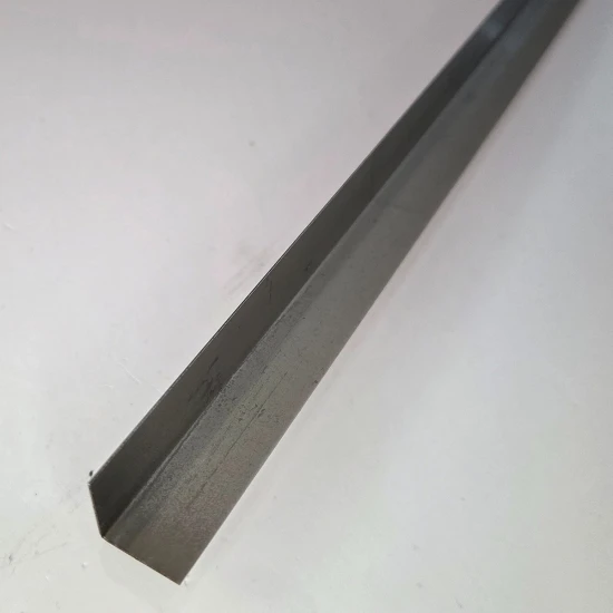 Coltar inox 15 x 15 mm auriu antic - tip L