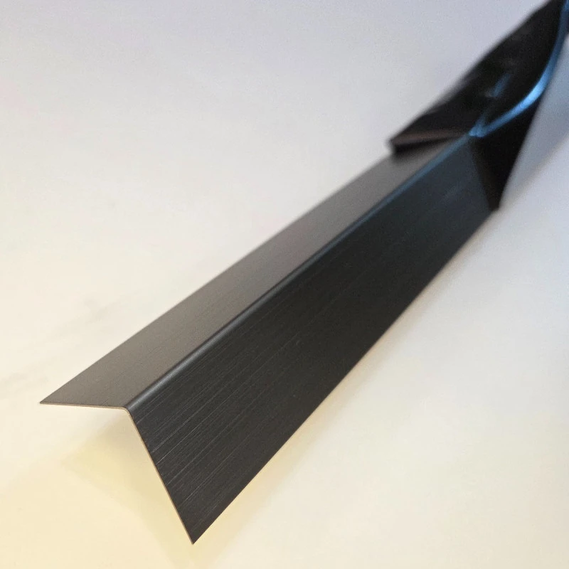 Coltar inox 30 x 30 mm auriu antic - tip L