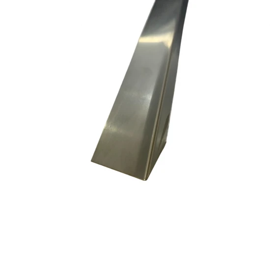 Coltar inox 30x30 mm auriu lucios 2700 mm - Profil tip L