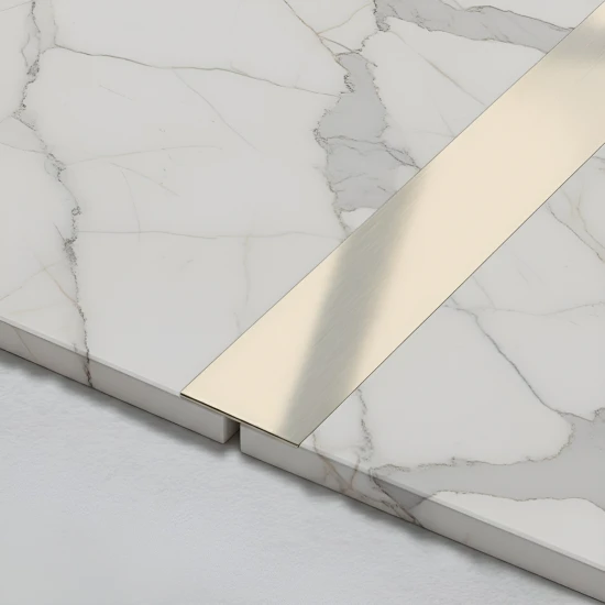 Platbanda Inox Auriu Antic 20 MM X 2700 MM X 0.6 MM Platbanda Inox Auriu Antic 20 MM X 2700 MM X 0.6 MM