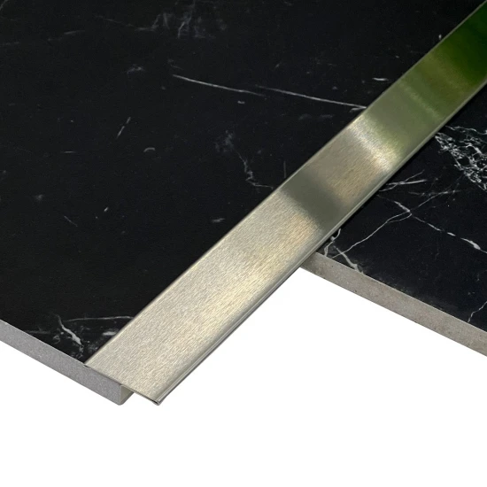 Profil trecere T inox 30x9x2700 mm crom periat - la nivel