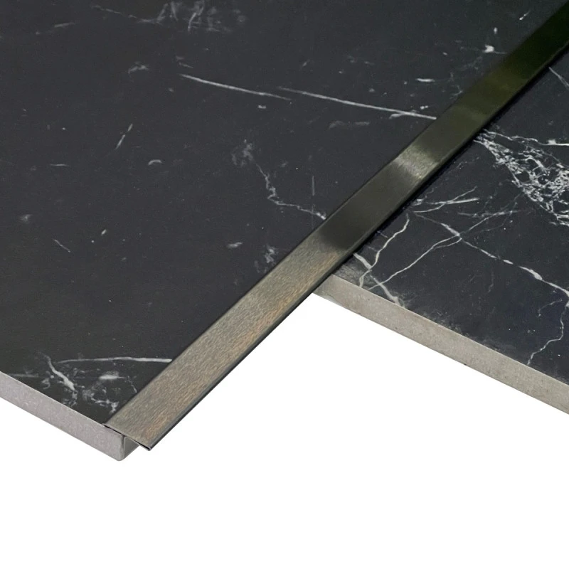 Profil trecere T inox 15x9x2700 mm negru mat / periat - la nivel