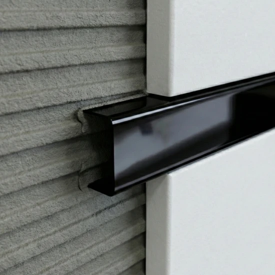 Profil U negru lucios 15x9x2700 mm - brau inox fainata