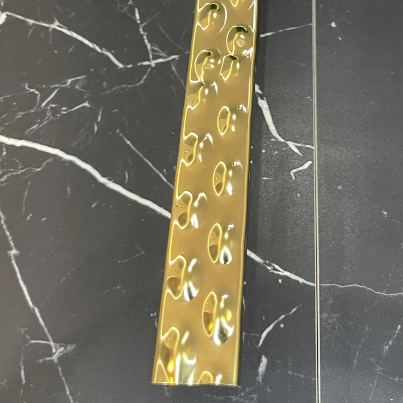 Brau U inox auriu lucios 30 x 9 mm - listel embosat decorativ faianta 2.7 m
