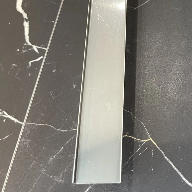 Profil U, inox, negru oglinda 30x9x2700 mm