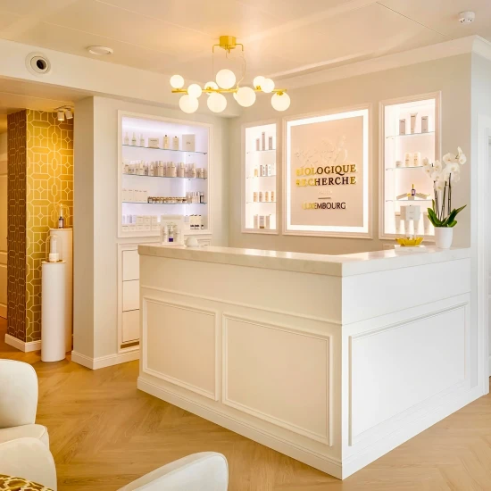 Plinta decorativa 13.7x1.8x200 cm Duropolimer MD360 Mardom Decor