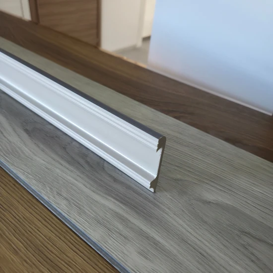 Plinta decorativa Brushed Gray WP10 14x79x2000 mm din Polimer Dur