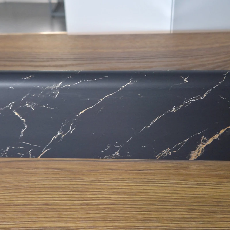 Plinta decorativa Gold Black WP09 14x79x2000 mm din Polimer Dur