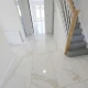 Plinta decorativa Gold White WP08 14x79x2000 mm, aspect marmura Calacatta Gold din Polimer Dur
