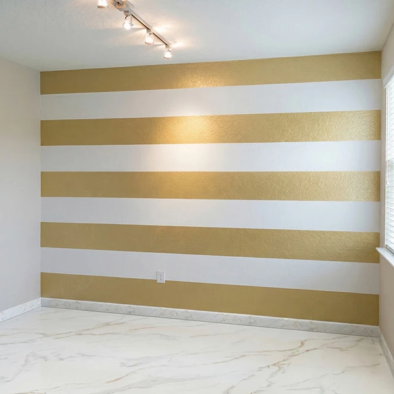 Plinta decorativa Gold White WP08 14x79x2000 mm, aspect marmura Calacatta Gold din Polimer Dur