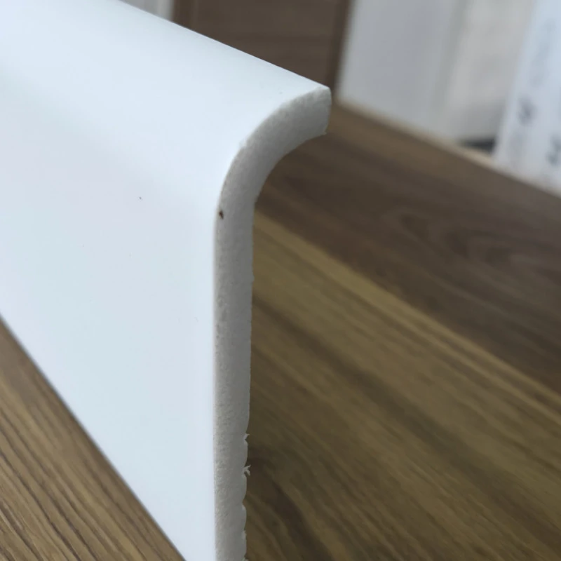 Plinta ascundere MD005 11 X 2.2 X 200 cm - Profil duropolimer lat Mardom Decor