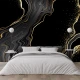 Fototapet Black and Gold Marble - Eleganță Dinamică pentru Interioare rafinate