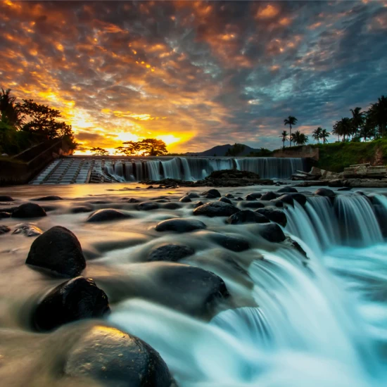 Fototapet fara imbinari Sunset Waterfall